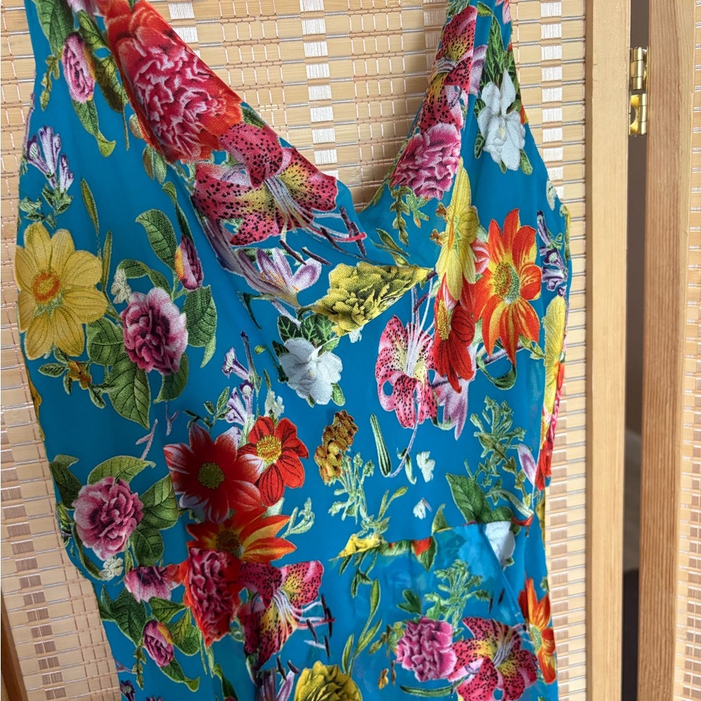 Alice + Olivia Christina Floral High-Low Dress. - Picture 5 of 12